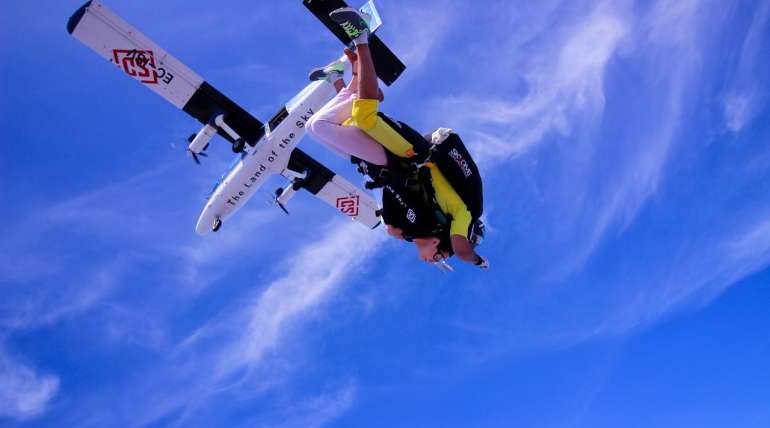 Sky Diving in the Northern Territory | Alpha Airport Parking